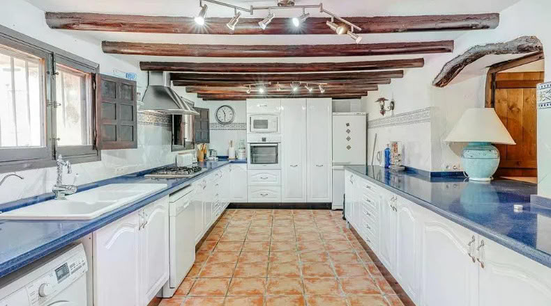 Alicante - Бениса - 25000m2