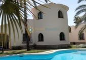 Xalet independent amb terreny en lloguer a la España, Dénia, ref.: TR399005 foto