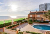 Chalet independiente con terreno en alquiler en la España, Valencia, ref: TR399128 foto