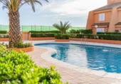 Chalet independiente con terreno en alquiler en la España, Valencia, ref: TR399128 foto