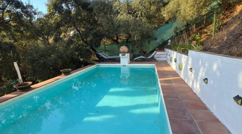 Málaga - Genalguacil - 7000m2