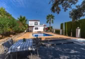 Chalet independiente con terreno en alquiler en la España, Alhaurín el Grande, ref: TR398483 foto