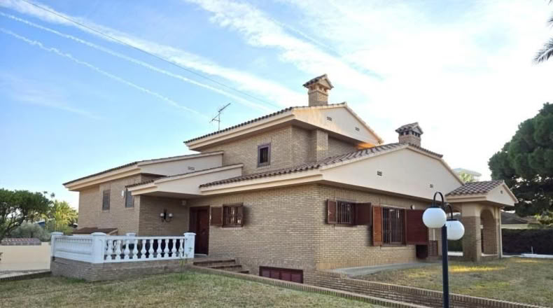 Castellón - Benicasim - 1700m2