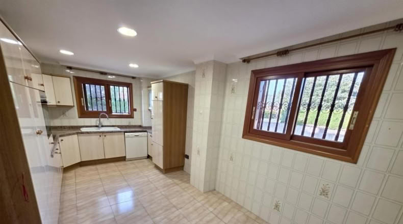 Castellón - Benicasim - 1700m2