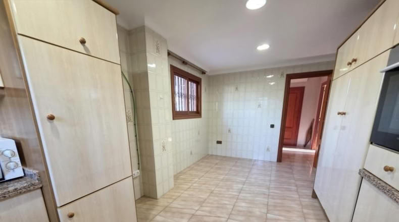 Castellón - Benicasim - 1700m2