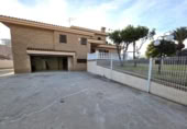Casa de camp amb terreny en lloguer a la España, Benicàssim, ref.: TR399089 foto