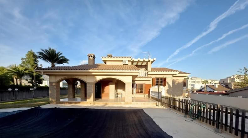 Castellón - Benicasim - 1700m2