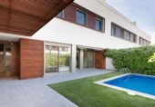 Xalet independent amb terreny en lloguer a la España, Sabadell, ref.: TR398642 foto