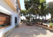 Xalet independent amb terreny en lloguer a la España, San Juan del Monte, ref.: TR398652 foto