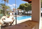 Xalet independent amb terreny en lloguer a la España, San Juan del Monte, ref.: TR398652 foto