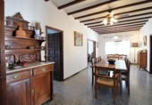 Xalet independent amb terreny en lloguer a la España, San Juan del Monte, ref.: TR398652 foto