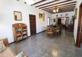 Xalet independent amb terreny en lloguer a la España, San Juan del Monte, ref.: TR398652 foto