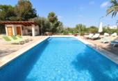 Xalet independent amb terreny en lloguer a la España, San Juan del Monte, ref.: TR398652 foto