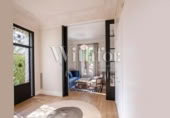 Chalet independiente con terreno en alquiler en la España, Barcelona, ref: TR399858 foto