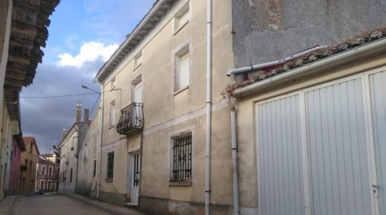 Palencia - Abia de las Torres - 340m2