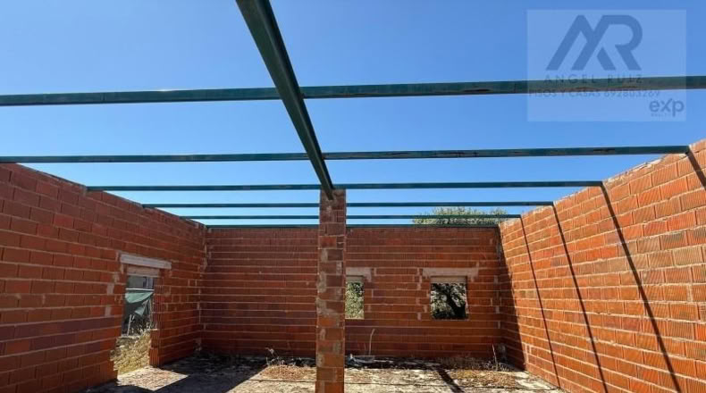 Badajoz - Esparragalejo - 2039m2