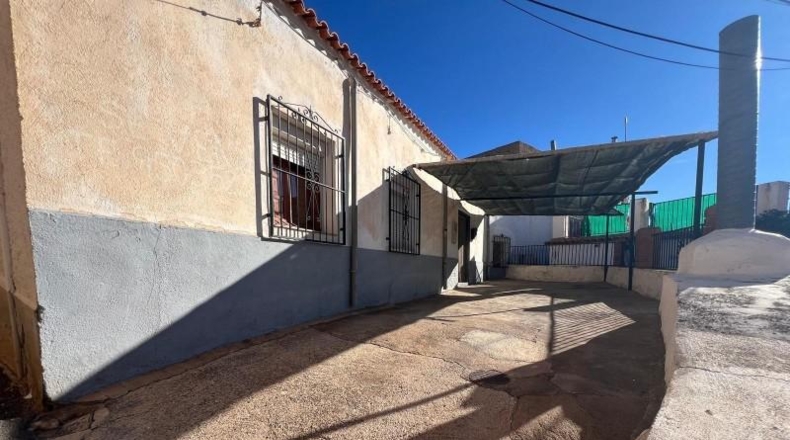 Almeria - Fiñana - 480m2