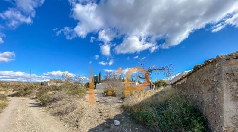 Almeria - Huércal-Overa - 7992m2