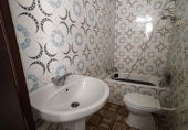 Дом с участком на продажу в городе La Roda Фото