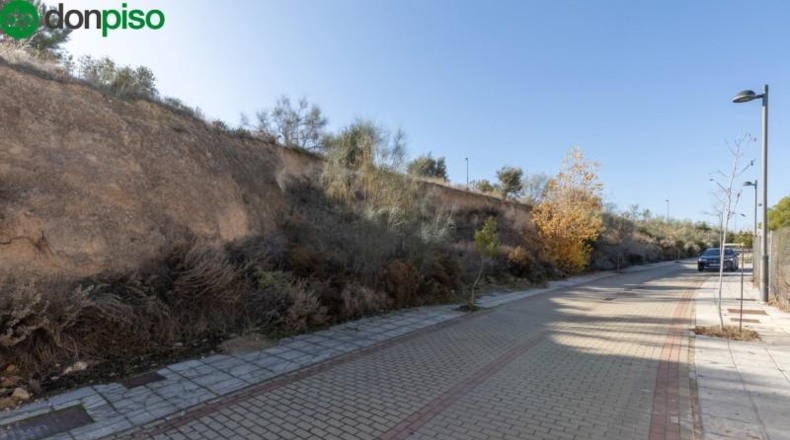 Granada - La Zubia - 780m2