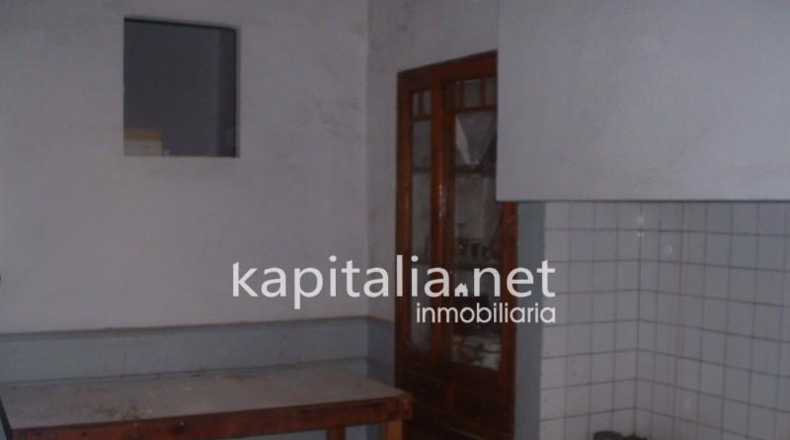 Valencia - Onteniente - 596m2