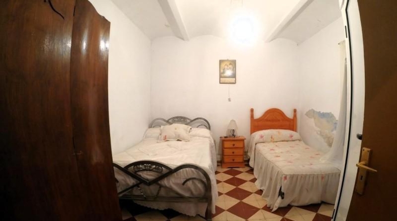 Caceres - Valdeobispo - 438m2