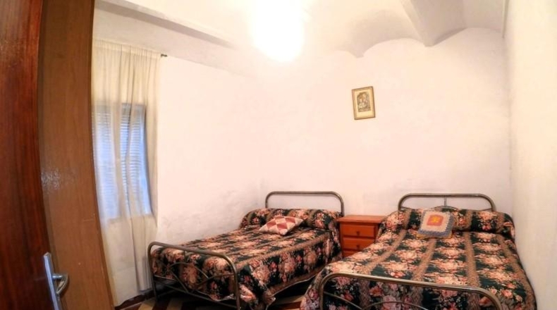 Caceres - Valdeobispo - 438m2