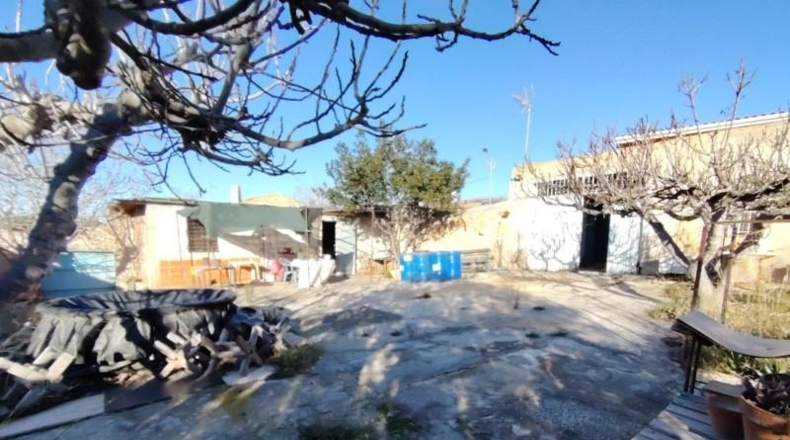 Alicante - Hondón de las Nieves - 400m2
