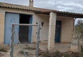 Casa amb terreny en venda a la España, Montfort, ref.: TR399419 foto