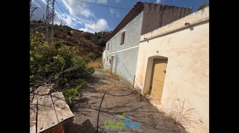 Granada - Almuñécar - 7300m2