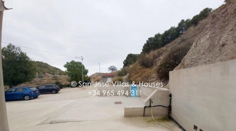 Alicante - Aspe - 1680m2