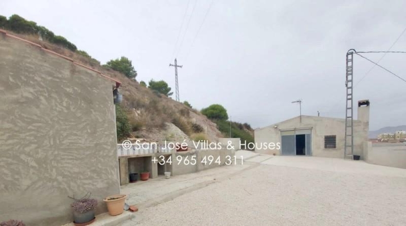 Alicante - Aspe - 1680m2