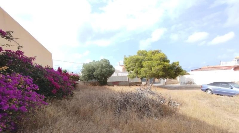 Almeria - Los Nietos - 1100m2