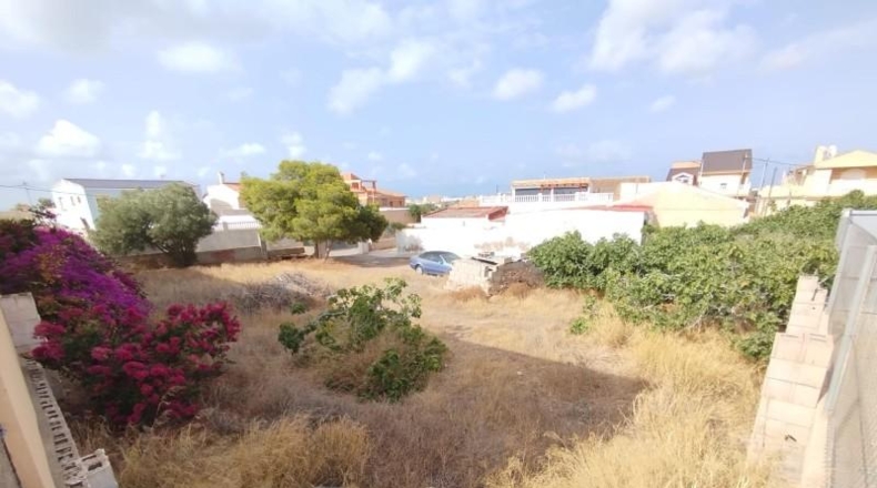 Almeria - Los Nietos - 1100m2