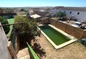 Chalet independiente con terreno en venta en la España, Gerena, ref: TR397990 foto