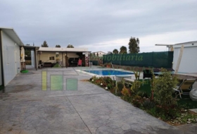 Los Palacios y Villafranca 600&nbsp;м²