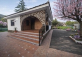 Detached villa with land for sale on España, Tornavacas, ref: TR383878 photo