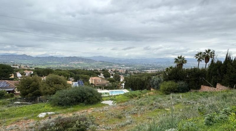 Málaga - Alhaurín de la Torre - 1100m2