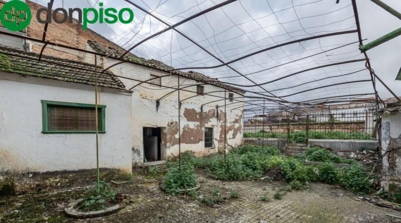 Granada - Huétor Tájar - 875m2