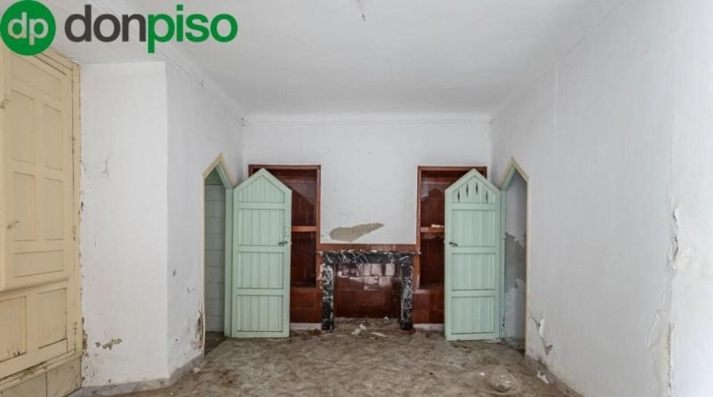 Granada - Huétor Tájar - 875m2
