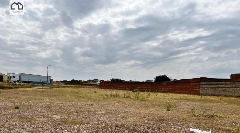 Málaga - Cártama - 3375m2