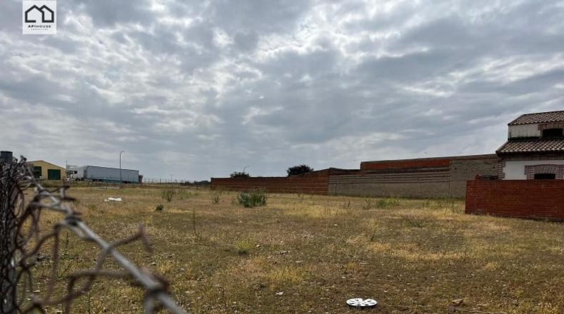 Málaga - Cártama - 3375m2