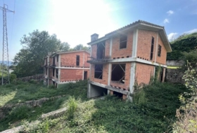 Puenteareas 1388&nbsp;м²