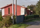 Отдельно стоящий дом с участком на продажу в городе Puenteareas Фото