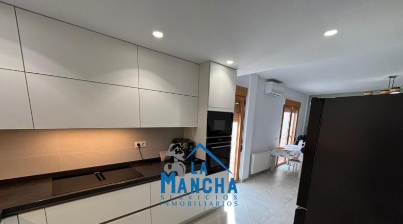 Navarre - Barañáin - 246m2
