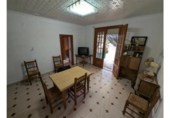 Дом с участком на продажу в городе Montserrat Фото