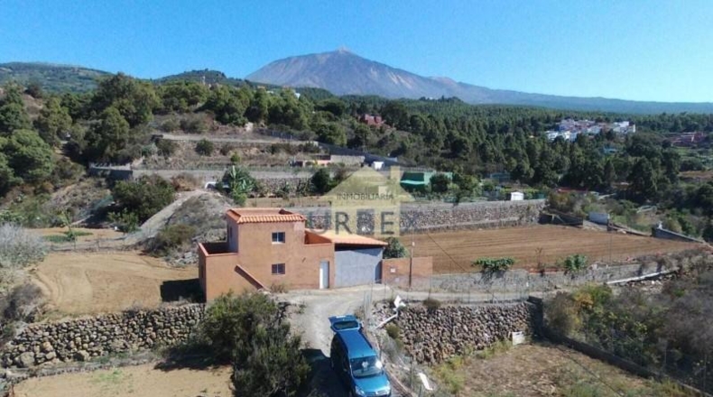 Santa Cruz de Tenerife - Санта-Крус-де-Тенерифе - 2609m2