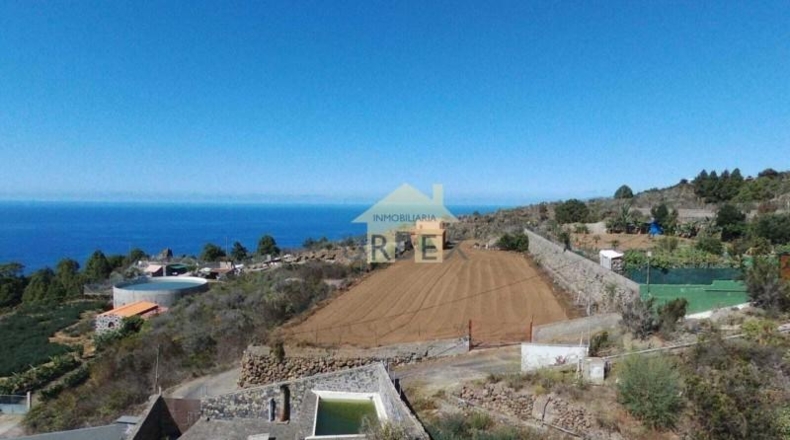 Santa Cruz de Tenerife - Санта-Крус-де-Тенерифе - 2609m2