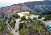 Casa de camp amb terreny en venda a la España, Sierro, ref.: TR398037 foto