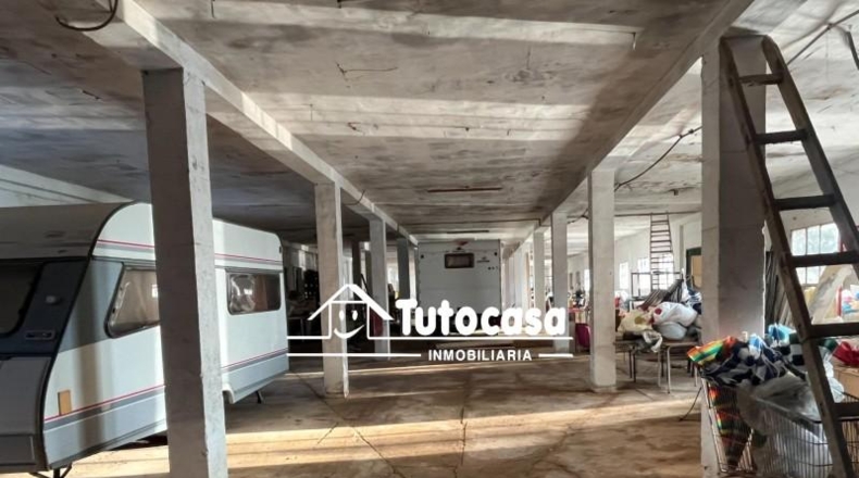 Sevilla - Alcalá de Guadaíra - 6500m2